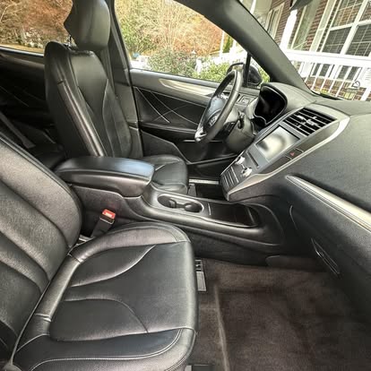 Vehicle seat interior detail